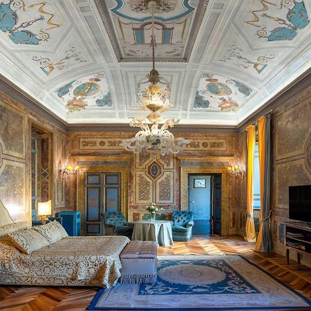 Residenza Ruspoli Bonaparte Rome Luaran gambar