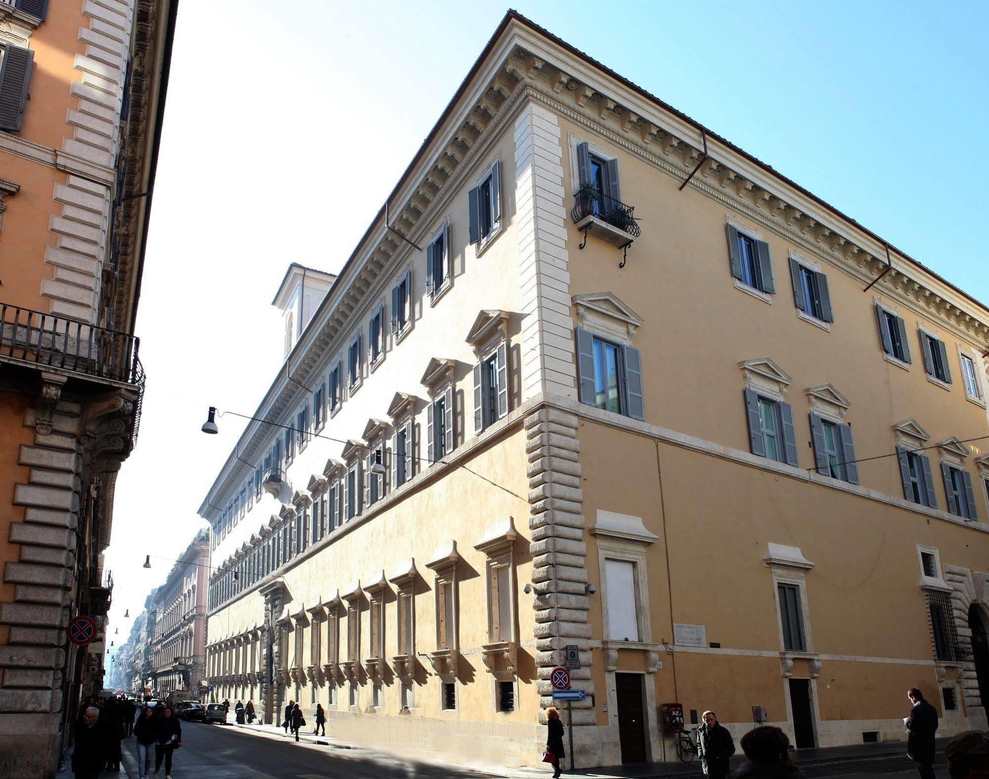 Residenza Ruspoli Bonaparte Rome Luaran gambar