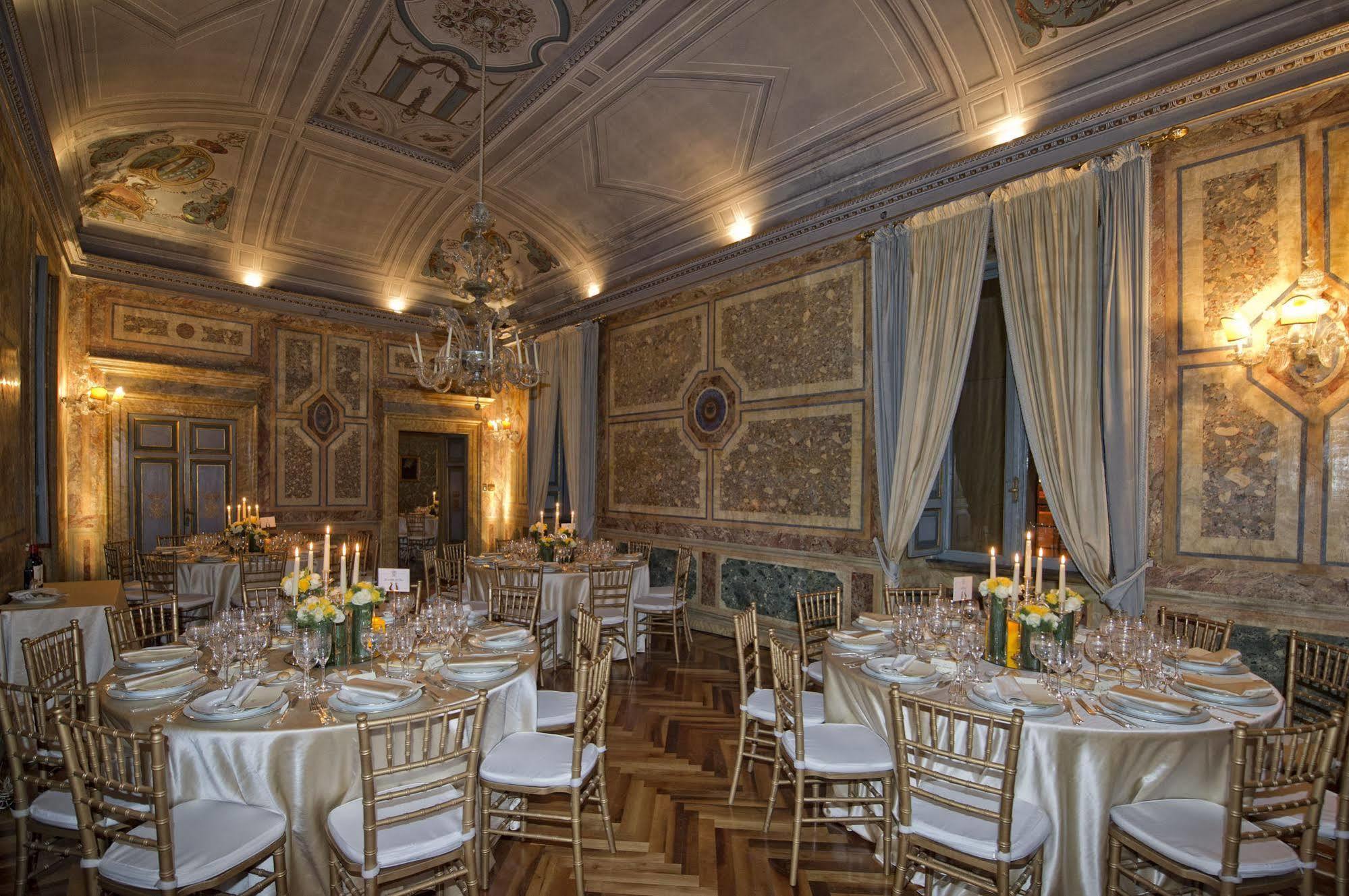 Residenza Ruspoli Bonaparte Rome Luaran gambar